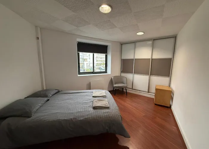 Large Elegant Duplex - 5 Bedroom - Center - Ac Апартаменты Анже